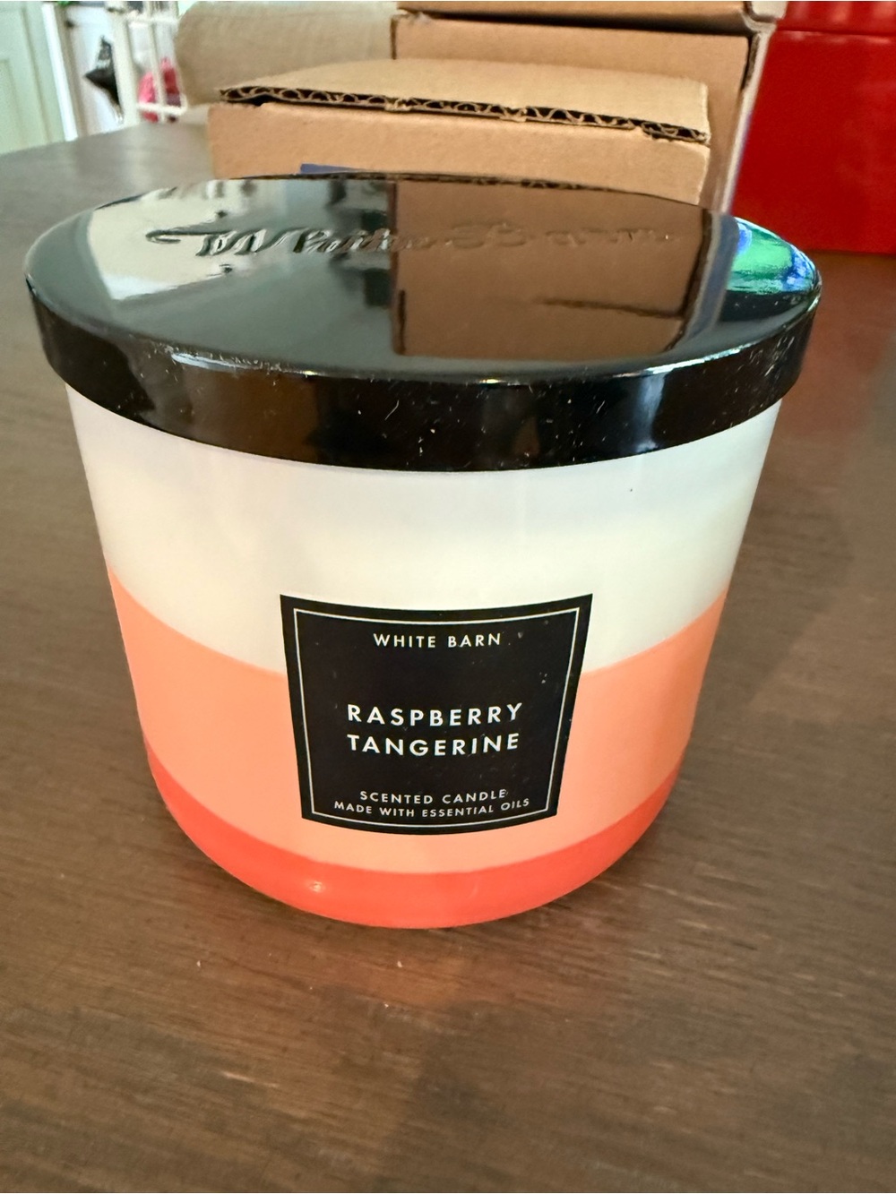 White Barn Raspberry Tangerine Scented Candle — Coral and White